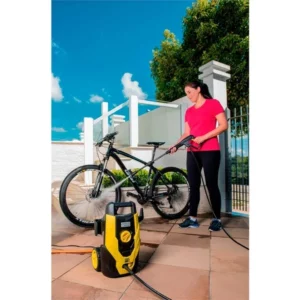 Lavadora de Alta Pressão 1200w 220v Master Amarela e Preta - Imagem 3
