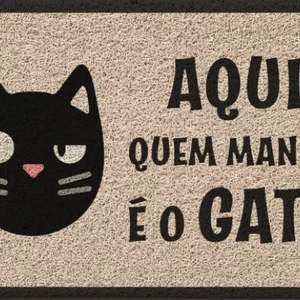 Capacho Vinilico Estampado 60x40cm Aqui Quem Manda Klp02