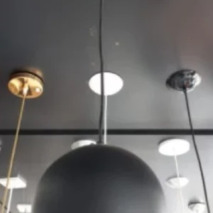 Pendente Caisma Globo 17cm Preto Fosco/bronze